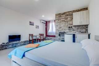 Апартаменты Apartments Obala Подгорица Апартаменты с видом на сад-4